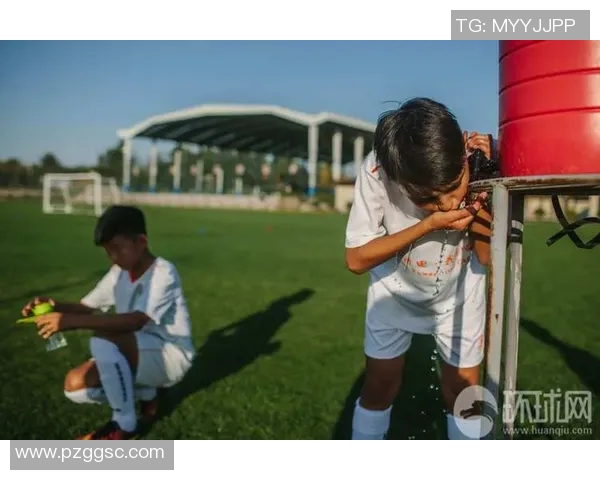 韩国足球明星基础教练助力青少年成长培养未来足球人才